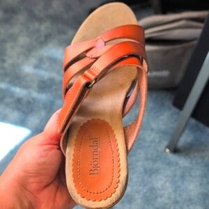 Bjorndal Women's Tan Sandals